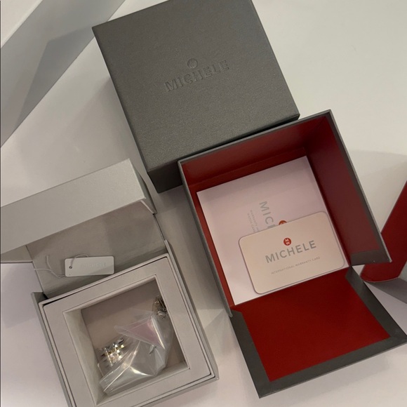 Michele Deco Diamond watch Gold and Silver Chronograph Watch - Picture 4 of 6